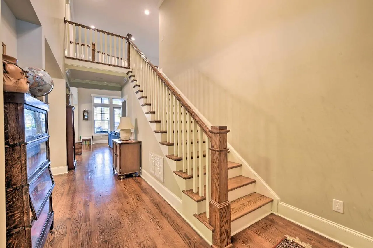 Charlotte Home With Deck In Noda District Near Unc! Holiday home