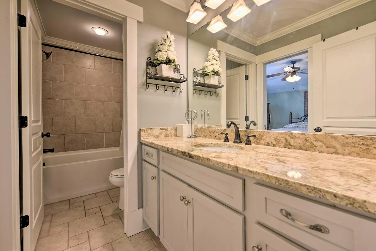 Holiday home Charlotte Home With Deck In Noda District Near Unc!